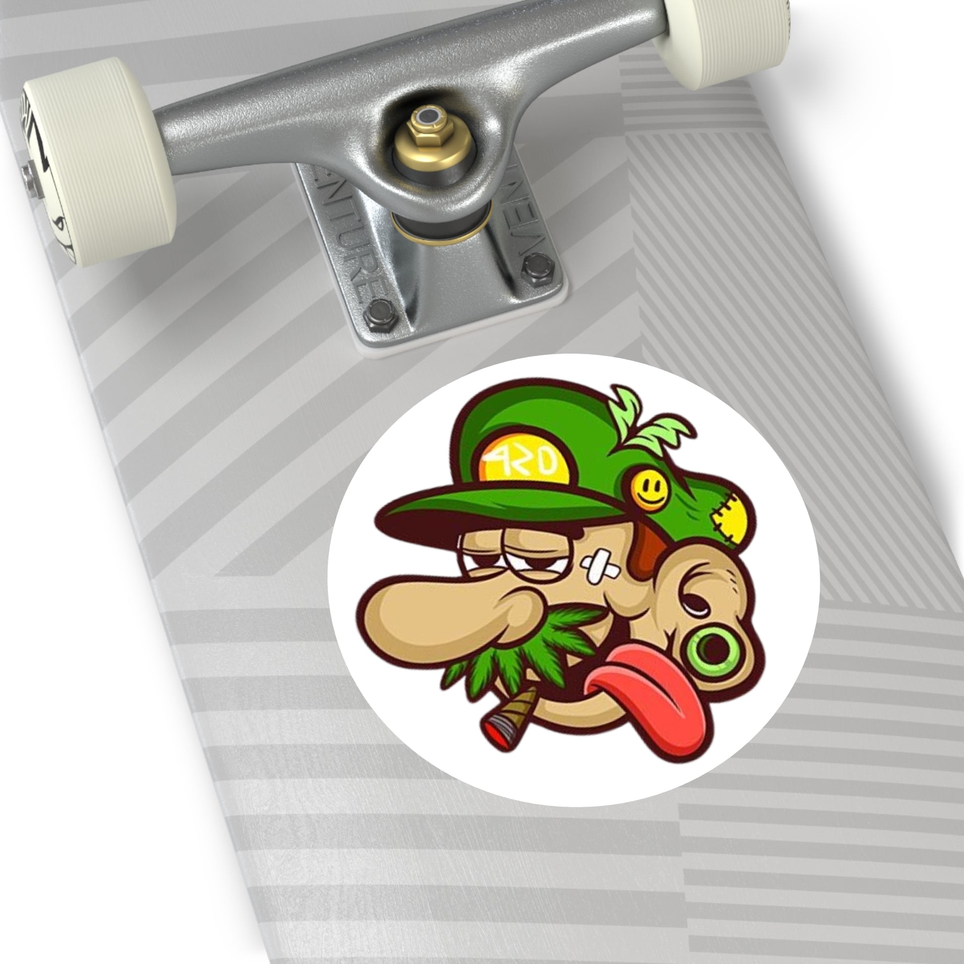 Luigi Smoking&Chilling - Round Vinyl Stickers -