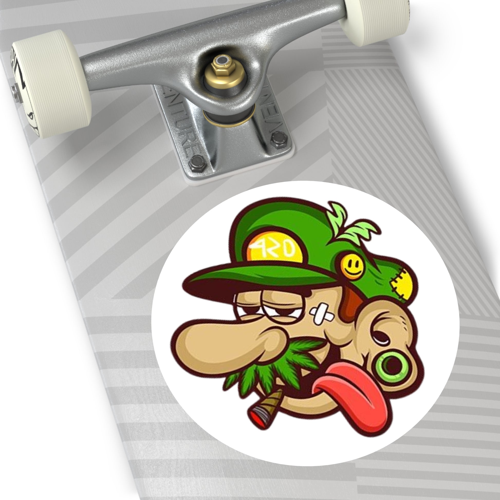 Luigi Smoking&Chilling - Round Vinyl Stickers -