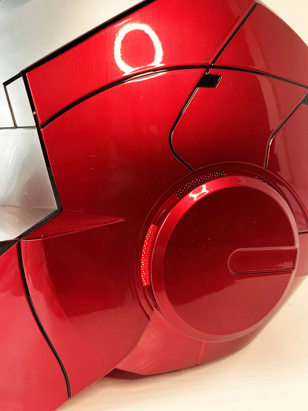 Mk5 Iron Man Helmet Cosplay Voice Control Eyes with Light Model - Electric Wearable