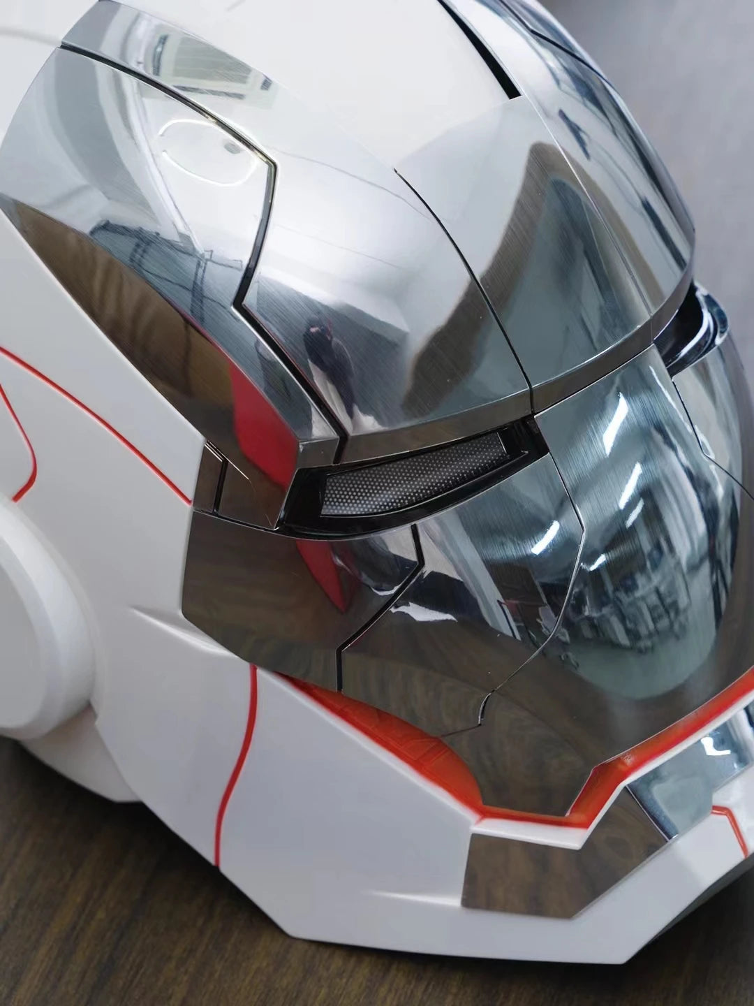 Mk5 Iron Man Helmet Cosplay Voice Control Eyes with Light Model - Electric Wearable