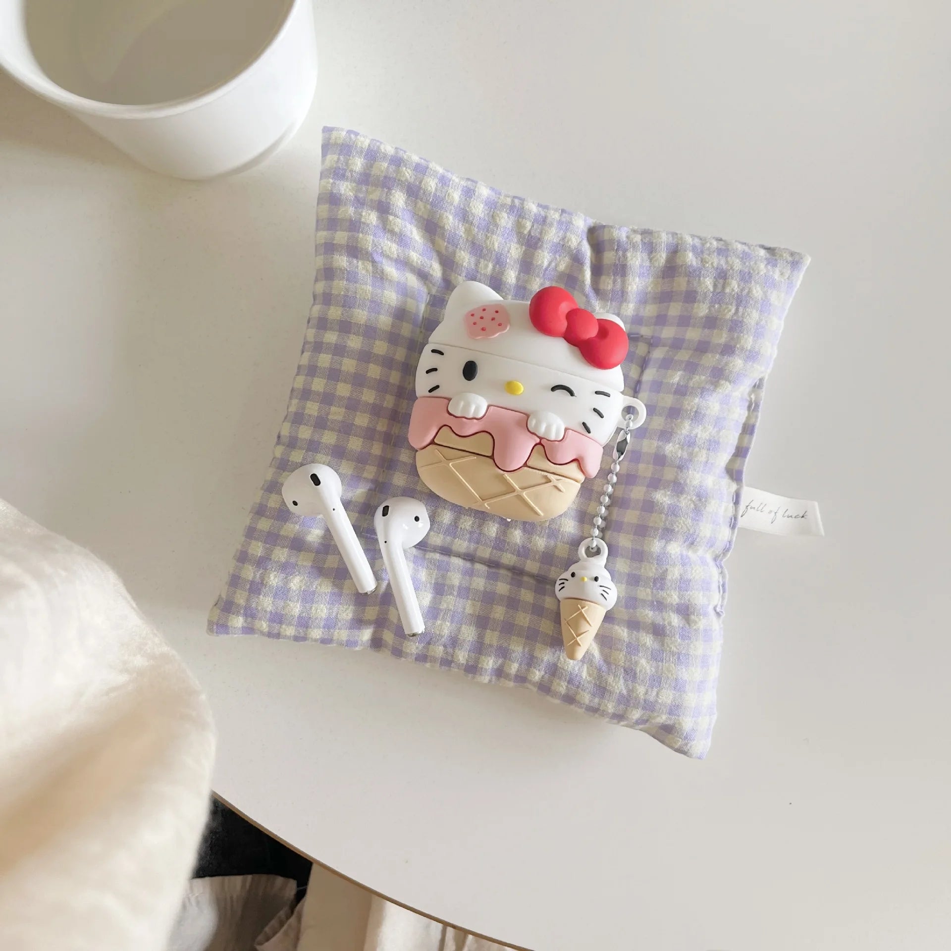 Hello Kitty Airpods Case